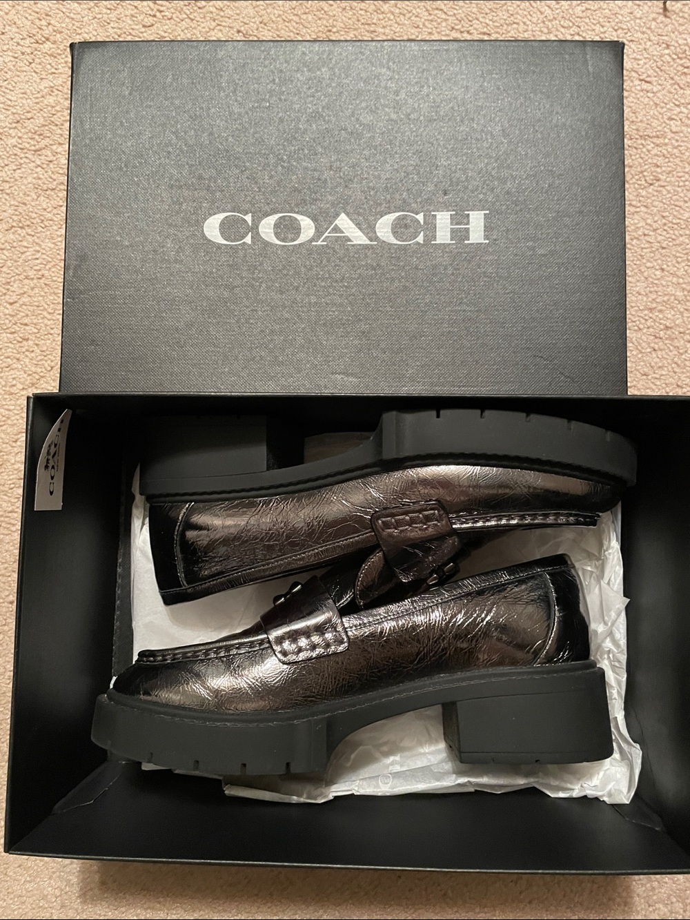 COACH LEAH Crinkle Leather Lug Loafer Anthracite w/C Sz7B - Picture 2 of 4